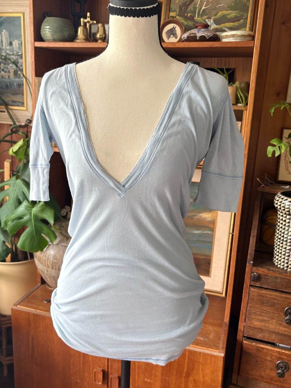 Y2K Coquette Hollister Soft Cotton Deep V Neck Plunge T-Shirt Pastel Ice Blue L